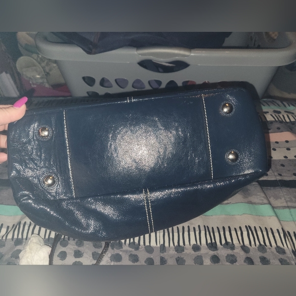 Coach purse - Picture 3 of 7